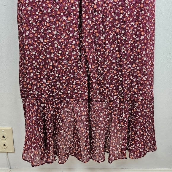 Lulu's Good Moments Burgundy Floral Print Split Sleeve Faux-Wrap Dress NWT - Picture 15 of 16